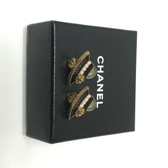 CHANEL Authentic Black Earrings